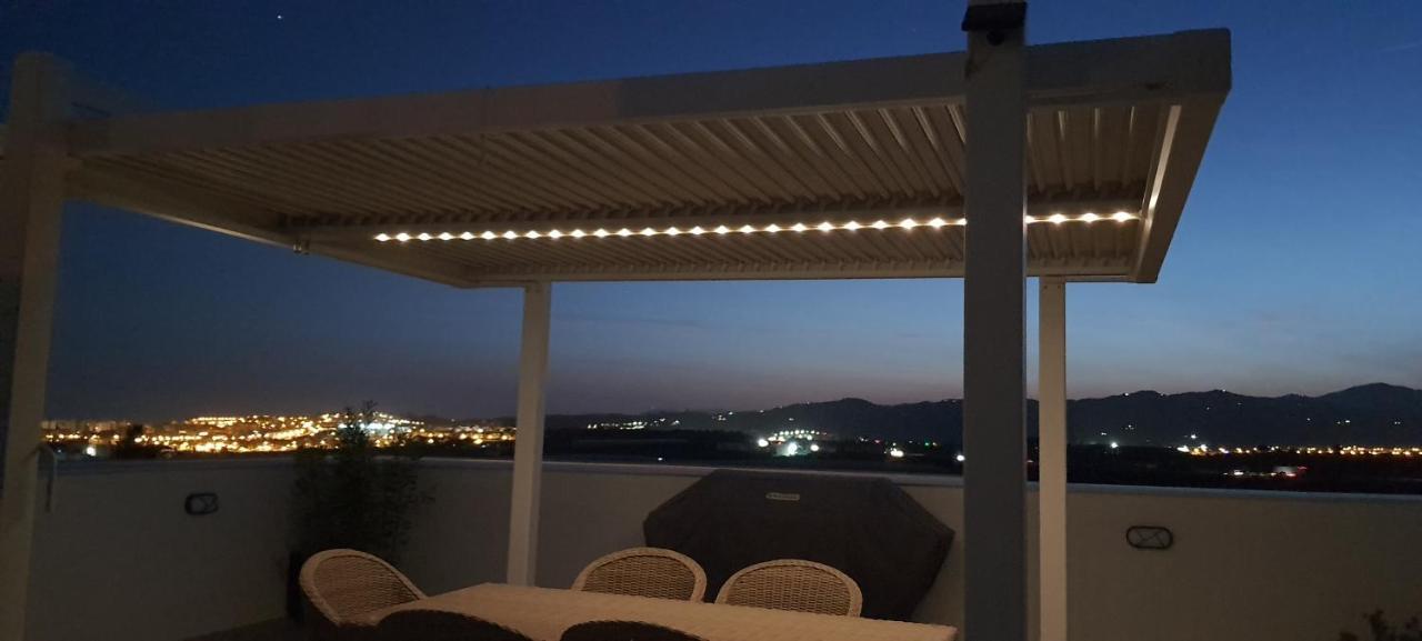 Baviera Hills Holiday Apartment كاليتا دي فيليز المظهر الخارجي الصورة