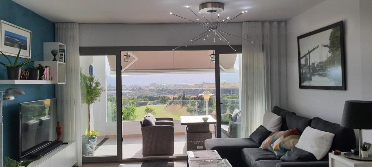 Baviera Hills Holiday Apartment كاليتا دي فيليز المظهر الخارجي الصورة